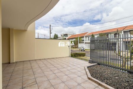 6_photo/94dce538cd.49e5f4e107e90c19-ATLAS-6d1b1c9e-a12b-42c7-b36e-6c09a8fd5b02.jpg de casa para alugar com 3 quartos, 178m² em Jardim das Américas, Curitiba