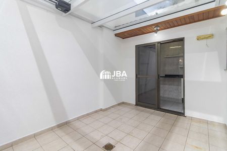 2_photo/94dce538cd.49e5f4e107e90c19-ATLAS-a7da5cea-edb8-40a2-9219-01bca7c64fe8.jpg de casa para alugar com 3 quartos, 178m² em Jardim das Américas, Curitiba