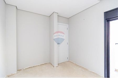 26_photo/94dce538ff.4cea1a0b3f6bbd2f-ATLAS-0108473b-57e9-4bc4-8bbf-2ba6e3695e4a.jpg de casa à venda com 3 quartos, 138m² em Jardim das Américas, Curitiba