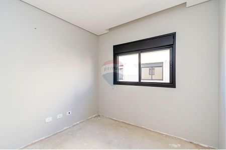 33_photo/94dce538ff.4cea1a0b3f6bbd2f-ATLAS-12d5cd2f-cf76-41b2-b557-fba5a61fb7fe.jpg de casa à venda com 3 quartos, 138m² em Jardim das Américas, Curitiba