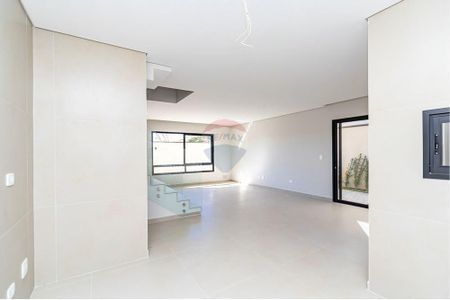 19_photo/94dce538ff.4cea1a0b3f6bbd2f-ATLAS-9e06604b-155d-443a-a2b2-6df4abfe2a48.jpg de casa à venda com 3 quartos, 138m² em Jardim das Américas, Curitiba