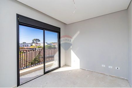 36_photo/94dce538ff.4cea1a0b3f6bbd2f-ATLAS-d9cc5309-7d79-41b5-8d34-29d4d5ca024c.jpg de casa à venda com 3 quartos, 138m² em Jardim das Américas, Curitiba