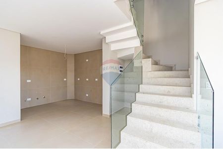 16_photo/94dce538ff.4cea1a0b3f6bbd2f-ATLAS-df6f8286-deab-4e9d-871d-48e575fa025d.jpg de casa à venda com 3 quartos, 138m² em Jardim das Américas, Curitiba