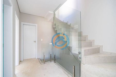 13_photo/94dce53907.31bbc9a9a16e9dda-ATLAS-bcf7f3fe-e360-454e-8524-2661e2f0e5bf.jpg de casa à venda com 3 quartos, 138m² em Jardim das Américas, Curitiba