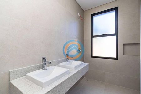 31_photo/94dce53907.31bbc9a9a16e9dda-ATLAS-e8c40874-b1d7-46e4-a4c9-4ee0120bb641.jpg de casa à venda com 3 quartos, 138m² em Jardim das Américas, Curitiba