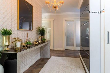 11_photo/94dce5390b.df2406aa61ba3211-ATLAS-2cef80a7-8e31-40f3-a7f6-93beced0b048.jpg de casa à venda com 4 quartos, 490m² em Jardim das Américas, Curitiba