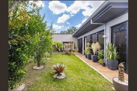 9_photo/94dce5390b.df2406aa61ba3211-ATLAS-64c99243-9d1c-4a95-a31d-e5408577bfd0.jpg de casa à venda com 4 quartos, 490m² em Jardim das Américas, Curitiba