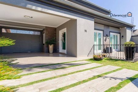 38_photo/94dce5390b.df2406aa61ba3211-ATLAS-d975580e-52e5-4c23-8a82-0c49753489f5.jpg de casa à venda com 4 quartos, 490m² em Jardim das Américas, Curitiba