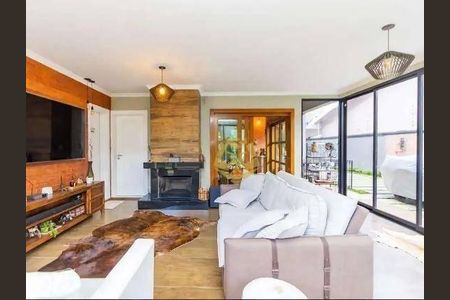 7_photo/94dce5390b.df2406aa61ba3211-ATLAS-e80e2c36-b7cf-453d-9929-f063e166e1f8.jpg de casa à venda com 4 quartos, 490m² em Jardim das Américas, Curitiba