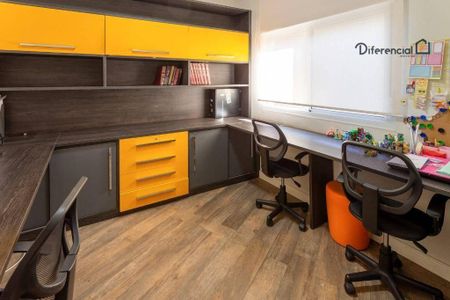 10_photo/94dce5390b.df2406aa61ba3211-ATLAS-f9fef2e3-4519-4ac0-89ed-ee28b0524ec1.jpg de casa à venda com 4 quartos, 490m² em Jardim das Américas, Curitiba