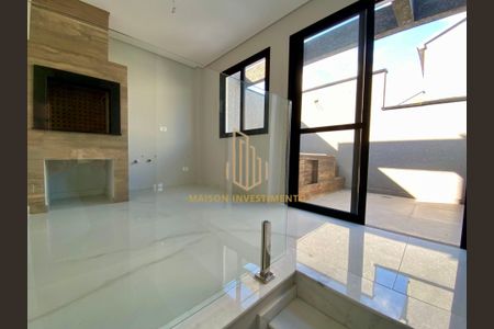 22_photo/94dce5390f.dc8bbd111761e841-ATLAS-c0982ecc-b8de-47eb-af43-36359d0eea6d.jpg de casa à venda com 3 quartos, 177m² em Jardim das Américas, Curitiba