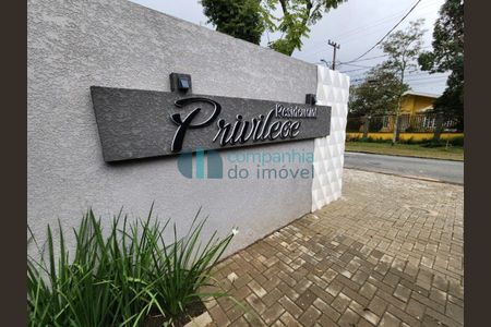 4_photo/94dce5390f.dc8bbd111761e841-ATLAS-e8e62bad-0384-4fa3-88ab-3d269c47d19c.jpg de casa à venda com 0 quarto, 138m² em Jardim das Américas, Curitiba