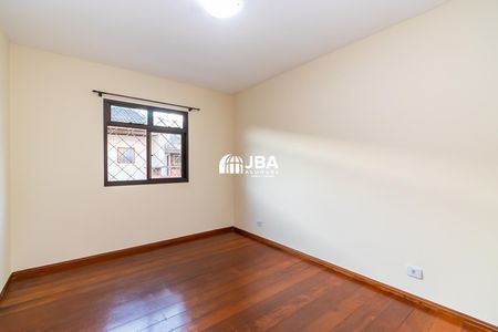 5_photo/94dce5393f.badfd497b63a3b5d-ATLAS-da71c34f-fff6-43d8-a052-cb1170cdb976.jpg de casa para alugar com 4 quartos, 221m² em Jardim das Américas, Curitiba