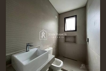 5_photo/94dce53973.ceff8192393c33de-ATLAS-19825745-e67e-4fae-9b86-e084b5c069f9.jpg de casa à venda com 3 quartos, 139m² em Jardim das Américas, Curitiba