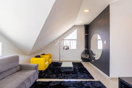 5_photo/94dce539f1.52c7aa5b7c5e7aa0-ATLAS-2edd2219-e48b-4541-865d-1c9876c58869.jpg de casa à venda com 3 quartos, 159m² em Jardim das Américas, Curitiba