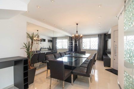 2_photo/94dce539f1.52c7aa5b7c5e7aa0-ATLAS-9cdf7fec-bcd3-4d41-817d-5ada0e22d176.jpg de casa à venda com 3 quartos, 159m² em Jardim das Américas, Curitiba