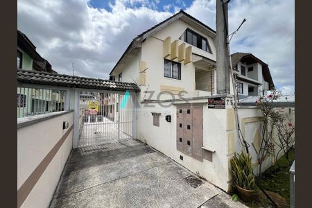 6_photo/94dce53a1d.ceff8192393c33de-ATLAS-6418a87d-e0b6-4b2a-ab00-6afd3024bab6.jpg de casa à venda com 3 quartos, 165m² em Jardim das Américas, Curitiba