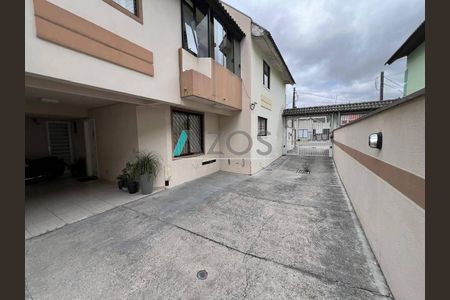 3_photo/94dce53a1d.ceff8192393c33de-ATLAS-826f349f-506a-486b-a3b3-a87dfbdab0c4.jpg de casa à venda com 3 quartos, 165m² em Jardim das Américas, Curitiba