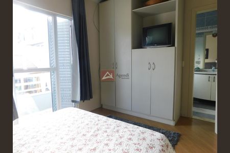 8_photo/94dce53a29.fe134200941fedba-ATLAS-211c3acc-6874-49d0-9e0e-2ff0fcec84e6.jpg de casa à venda com 4 quartos, 310m² em Jardim das Américas, Curitiba