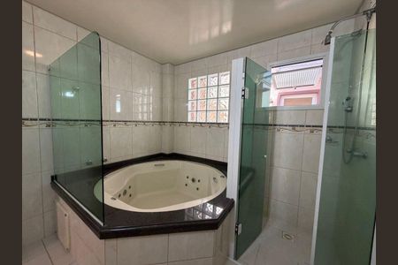 12_photo/94dce53a87.4d93c9f6c7f482ae-ATLAS-9136d313-84a5-49d1-bec9-3924f01e5d74.jpg de casa à venda com 4 quartos, 251m² em Jardim das Américas, Curitiba