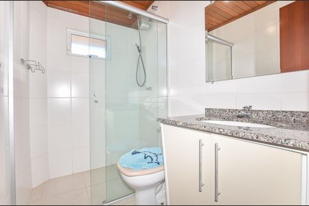 4_photo/94dce53af3.3ee15f017ff1b7a8-ATLAS-113e0e2b-94c9-4902-a61b-34aefde3b31d.jpg de casa à venda com 4 quartos, 177m² em Jardim das Américas, Curitiba