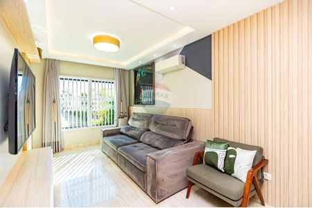 7_photo/94dce53b53.70d34e1d457a0501-ATLAS-7366db14-717f-4139-baf1-63613aa0eef1.jpg de casa à venda com 3 quartos, 125m² em Jardim das Américas, Curitiba