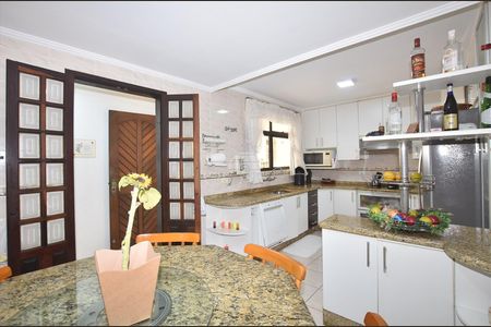 15_photo/94dce53b95.98cf39ec7952f033-ATLAS-46557621-9d61-4d5d-aae2-eaa03d1397a4.jpg de casa à venda com 4 quartos, 230m² em Jardim das Américas, Curitiba