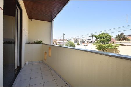 39_photo/94dce53b95.98cf39ec7952f033-ATLAS-da15a684-e922-4e7f-b46d-8e2bf09c8ed5.jpg de casa à venda com 4 quartos, 230m² em Jardim das Américas, Curitiba