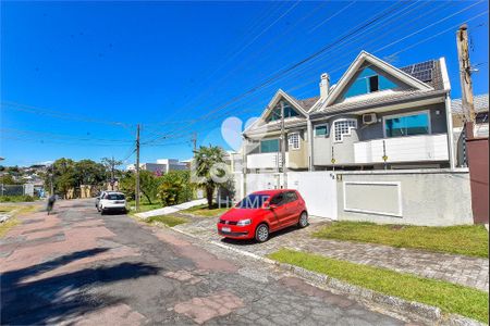 3_photo/94dce53b9d.ceff8192393c33de-ATLAS-2e866891-37f9-4588-8b23-95e8a32d9f8a.jpg de casa à venda com 3 quartos, 196m² em Jardim das Américas, Curitiba