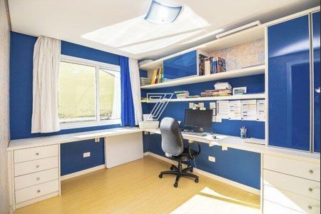 23_photo/94dce53ba3.54b8780a509023fd-ATLAS-8f1b1cdd-630e-4f03-a6e3-9a2c7ef8e8d6.jpg de casa à venda com 3 quartos, 220m² em Jardim das Américas, Curitiba