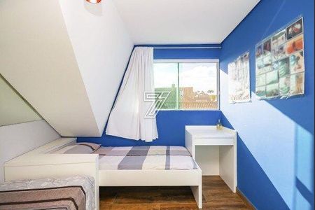 42_photo/94dce53ba3.54b8780a509023fd-ATLAS-d6b0e8ba-6eb8-42e2-bed7-c500b37998a2.jpg de casa à venda com 3 quartos, 220m² em Jardim das Américas, Curitiba