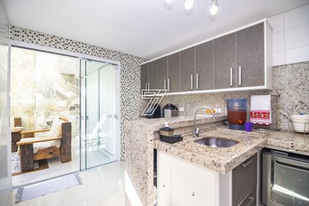 17_photo/94dce53ba3.7fdc5549313b5ac1-ATLAS-9cb361f4-e97e-4a87-8d11-dd8df3ea8d45.jpg de casa à venda com 3 quartos, 220m² em Jardim das Américas, Curitiba