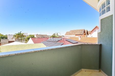 18_photo/94dce53ba3.aef4de6394ba8e6d-ATLAS-8cc73141-83ec-44a8-8c80-6bb2468e4254.jpg de casa à venda com 3 quartos, 196m² em Jardim das Américas, Curitiba