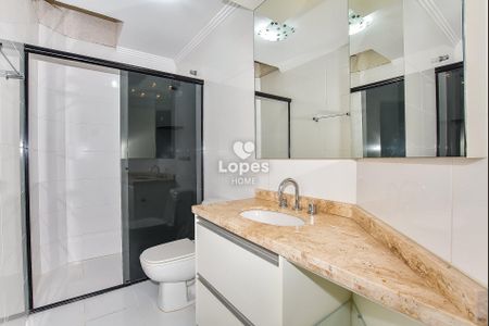 16_photo/94dce53ba3.aef4de6394ba8e6d-ATLAS-dbc541cc-8e06-48a1-a6a7-ef0323fad8b1.jpg de casa à venda com 3 quartos, 196m² em Jardim das Américas, Curitiba