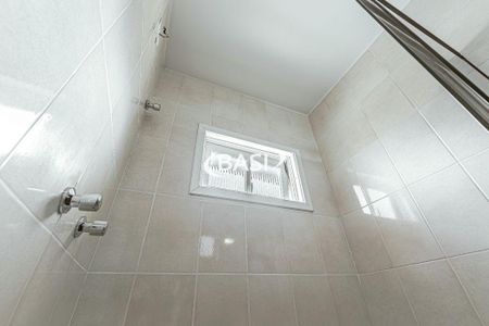 44_photo/94dce53bb9.6429d82536b23b13-ATLAS-78cab3cd-bbff-46c7-b5e0-543afccc2eeb.jpg de casa à venda com 4 quartos, 414m² em Jardim das Américas, Curitiba