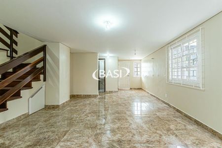 27_photo/94dce53bb9.6429d82536b23b13-ATLAS-9a00a18c-d8a4-410c-823b-cee6c86ecef2.jpg de casa à venda com 4 quartos, 414m² em Jardim das Américas, Curitiba