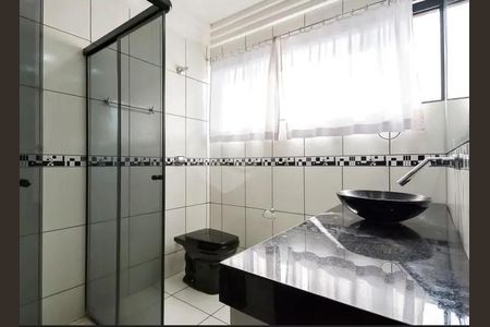 4_photo/94dce53bcd.c1aee057c866752a-ATLAS-c7e9747b-2b0e-4152-9e11-53af8fc065e5.jpg de casa à venda com 5 quartos, 297m² em Jardim das Américas, Curitiba