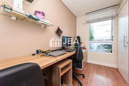 1_photo/94dce53bd9.c6544703e1ae441e-ATLAS-25e5cea3-7862-4df7-baaf-2b132b4bdbbc.jpg de casa à venda com 4 quartos, 315m² em Jardim das Américas, Curitiba