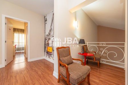 2_photo/94dce53bd9.c6544703e1ae441e-ATLAS-2e4a4303-dfde-456f-9cda-5be1aff20bf0.jpg de casa à venda com 4 quartos, 315m² em Jardim das Américas, Curitiba