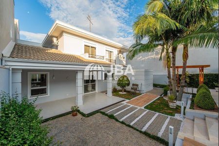 12_photo/94dce53bd9.c6544703e1ae441e-ATLAS-d4d12aef-6029-46be-929f-60ac1684ccfe.jpg de casa à venda com 4 quartos, 315m² em Jardim das Américas, Curitiba