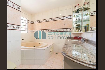 10_photo/94dce53c51.b15f7fec8e917340-ATLAS-5e8bede5-d010-4f0b-acbb-df3251d0d150.jpg de casa à venda com 0 quarto, 256m² em Jardim das Américas, Curitiba