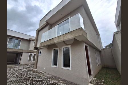 3_photo/94dce53c55.c6544703e1ae441e-ATLAS-e687e729-a2f4-4532-9553-07e366de4dde.jpg de casa à venda com 3 quartos, 132m² em Jardim das Américas, Curitiba