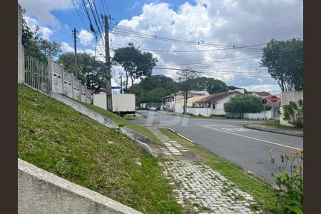 25_photo/94dce53c57.34d7a8b22dd9bb0d-ATLAS-91d03ef5-2ea0-4f8e-98c8-28ae8a062317.jpg de casa à venda com 3 quartos, 133m² em Jardim das Américas, Curitiba