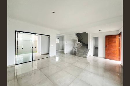 3_photo/94dce53c57.e0edc1fe868f9d4e-ATLAS-19e0be9d-95f1-4f04-9e2f-e7d9920f4995.jpg de casa à venda com 3 quartos, 170m² em Jardim das Américas, Curitiba