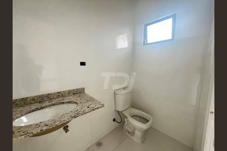 5_photo/94dce53c57.e0edc1fe868f9d4e-ATLAS-bd3b041b-ae77-4e3f-ae1a-05cc99aa90c4.jpg de casa à venda com 3 quartos, 170m² em Jardim das Américas, Curitiba