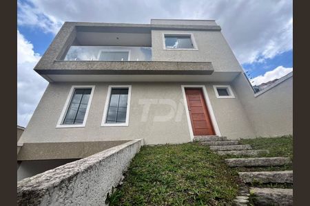 2_photo/94dce53c57.e0edc1fe868f9d4e-ATLAS-cbed0c9a-5c39-4262-bba3-bffe15c5dc29.jpg de casa à venda com 3 quartos, 170m² em Jardim das Américas, Curitiba