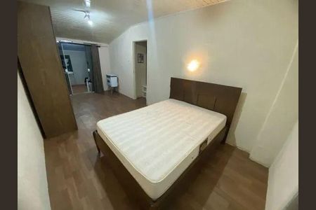 8_photo/94dce53d81.ae3d86bef28e162d-ATLAS-cc560f3d-0546-4fbd-a0f7-a8582ca1005b.jpg de casa à venda com 5 quartos, 302m² em Jardim das Américas, Curitiba