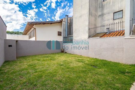17_photo/94dce53d99.33a0b54c22e21322-ATLAS-99520c41-2a2f-49fe-be95-49b15d00e85e.jpg de casa à venda com 0 quarto, 244m² em Jardim das Américas, Curitiba