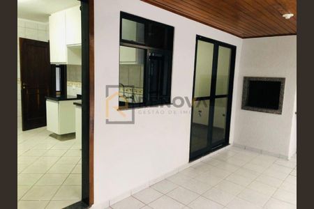 28_photo/94dce53e47.fd4e69175d3a2864-ATLAS-8a56f168-aa1f-4635-a10e-25e64966df9b.jpg de apartamento para alugar com 5 quartos, 185m² em Jardim das Américas, Curitiba