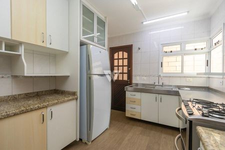 11_photo/94dce53e7d.69b5b8cc2bb5817d-ATLAS-95fd9824-8a29-4b11-89a6-ca917efc18f5.jpg de casa à venda com 3 quartos, 154m² em Jardim das Américas, Curitiba